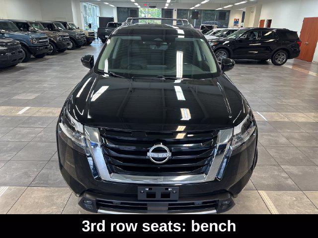 2023 Nissan Pathfinder SL 4WD