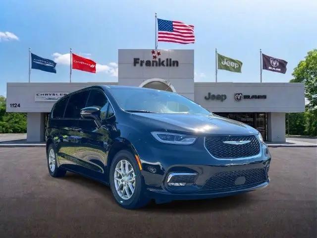 2026 Chrysler Pacifica Select for sale in Franklin, TN