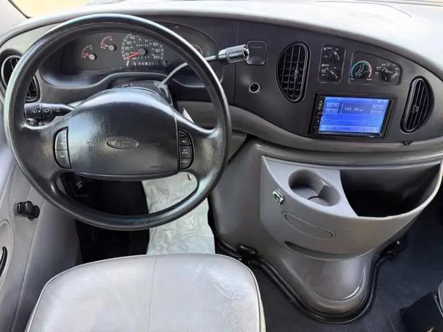 1998 Ford Econoline XL