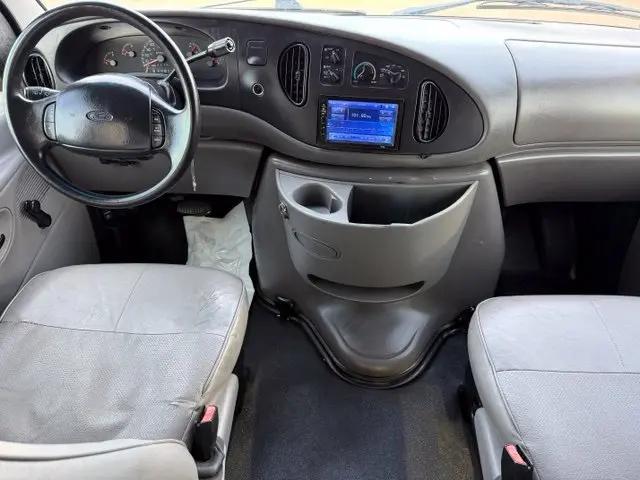 1998 Ford Econoline XL