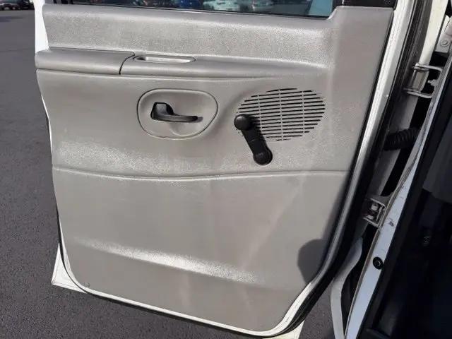 1998 Ford Econoline XL