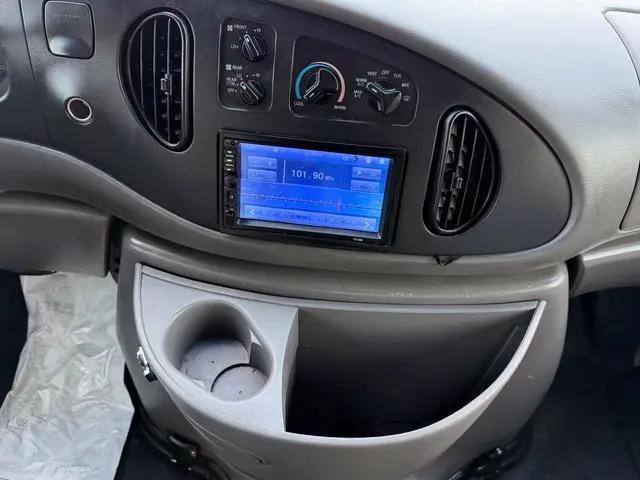1998 Ford Econoline XL