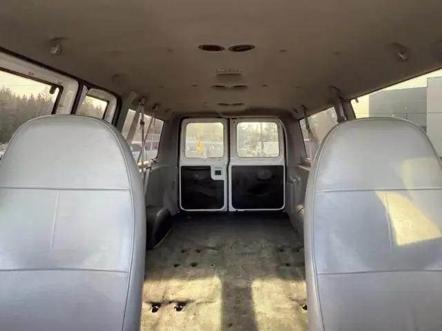 1998 Ford Econoline XL