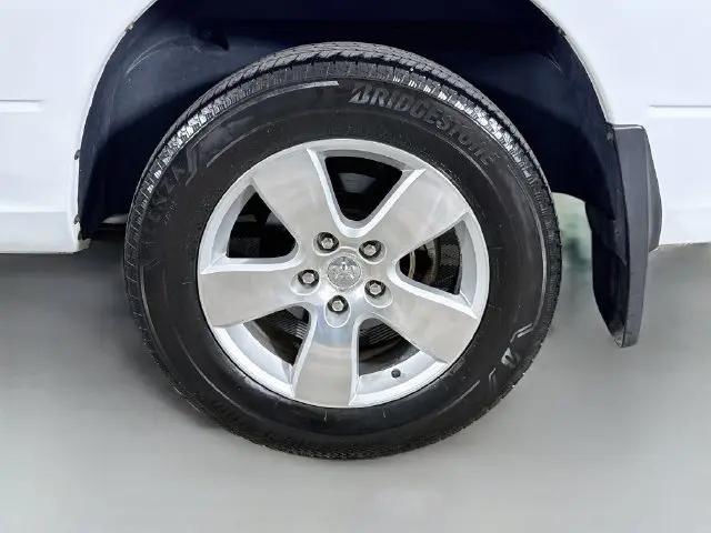 2010 Dodge Ram 1500 SLT/Sport/TRX