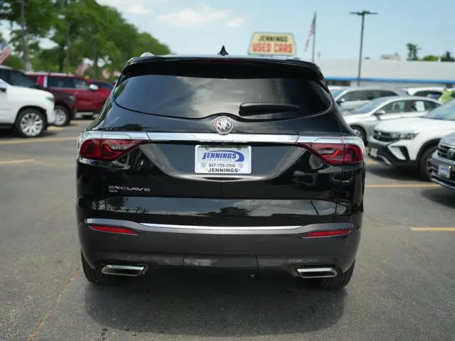 2023 Buick Enclave Essence AWD