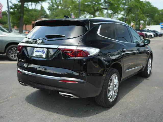 2023 Buick Enclave Essence AWD