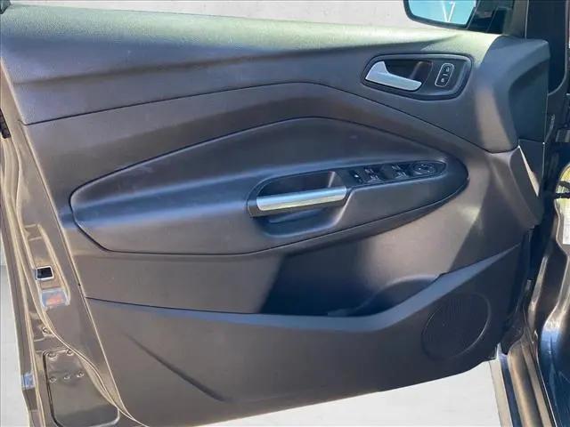 2017 Ford C-Max Hybrid SE