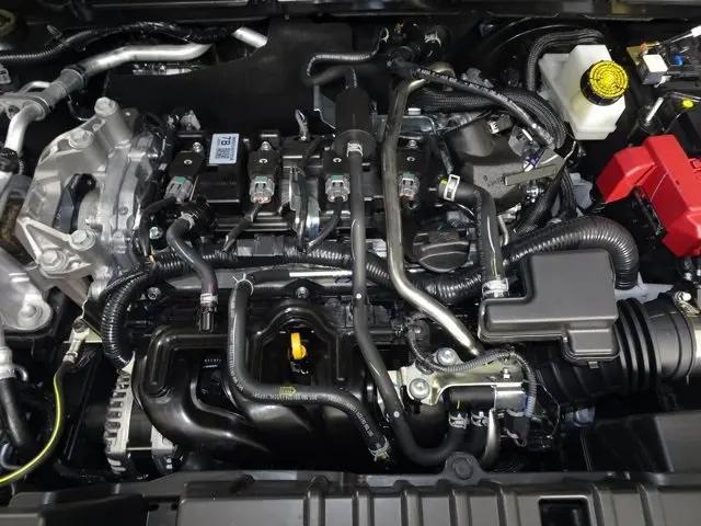 2025 Nissan Kicks SR Intelligent AWD