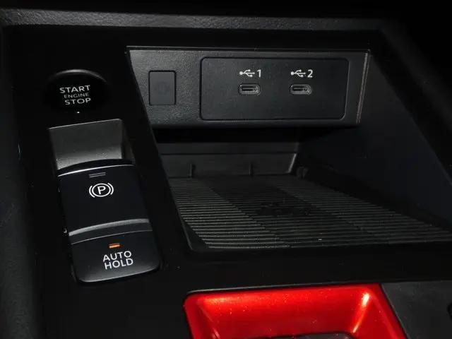 2025 Nissan Kicks SR Intelligent AWD