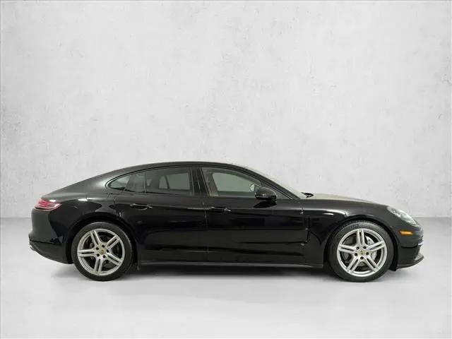 2019 Porsche Panamera 4