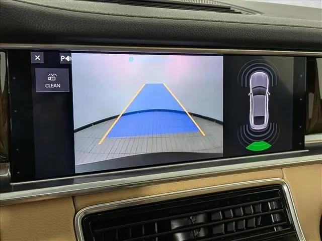 2019 Porsche Panamera 4