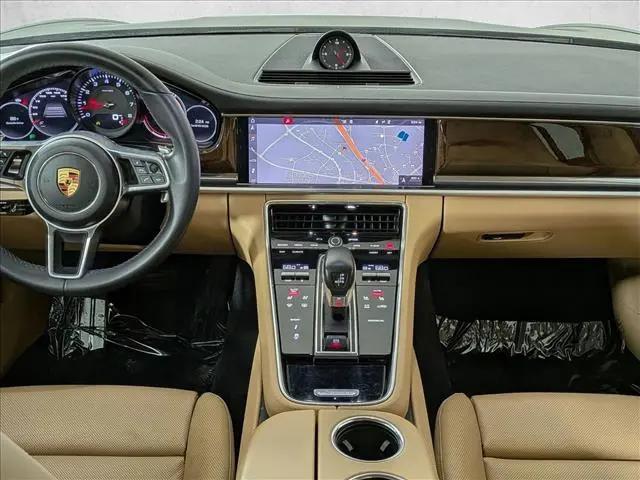 2019 Porsche Panamera 4