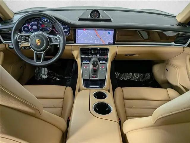2019 Porsche Panamera 4