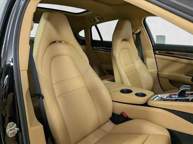 2019 Porsche Panamera 4