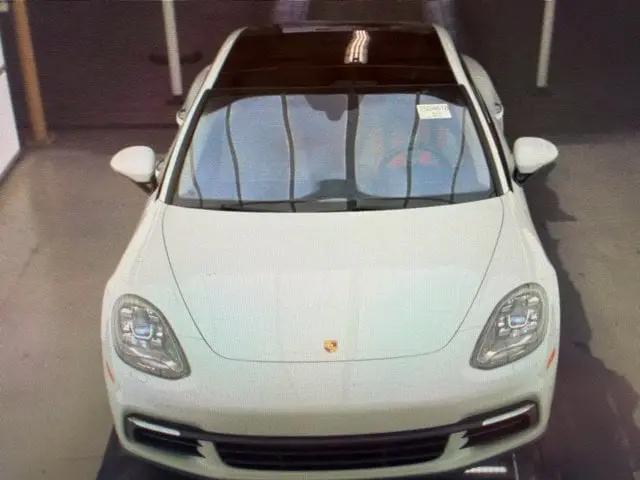 2017 Porsche Panamera 4S