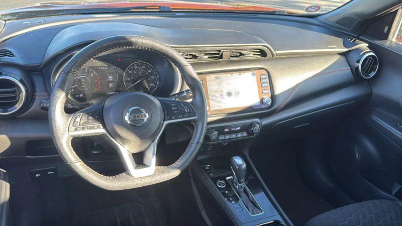 2021 Nissan Kicks SR Xtronic CVT