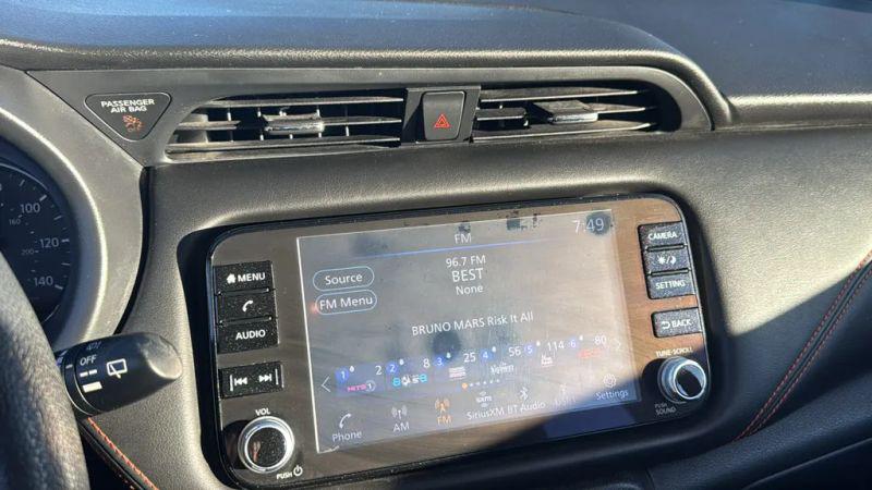 2021 Nissan Kicks SR Xtronic CVT