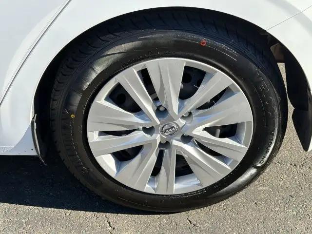 2024 Nissan Sentra S Xtronic CVT