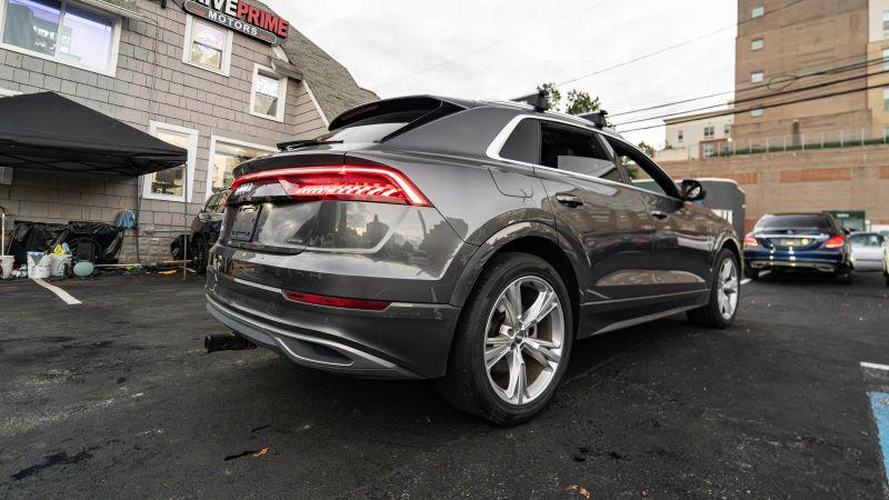 2019 Audi Q8 55 Premium