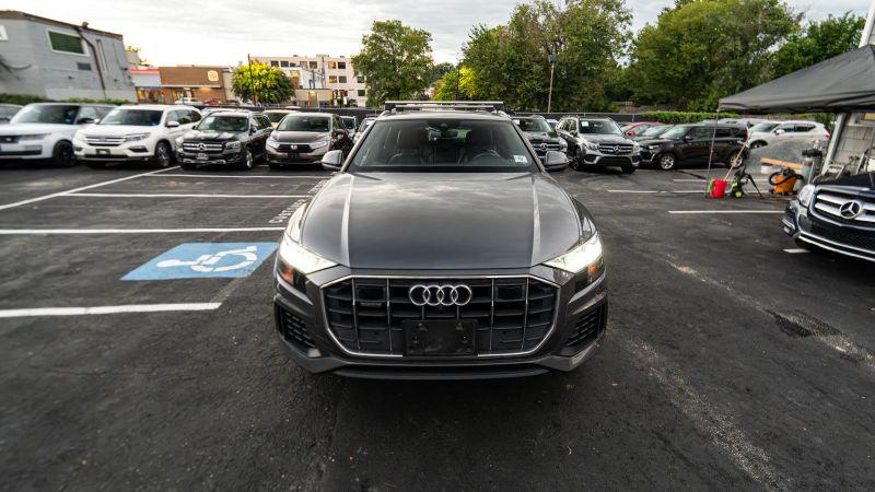 2019 Audi Q8 55 Premium