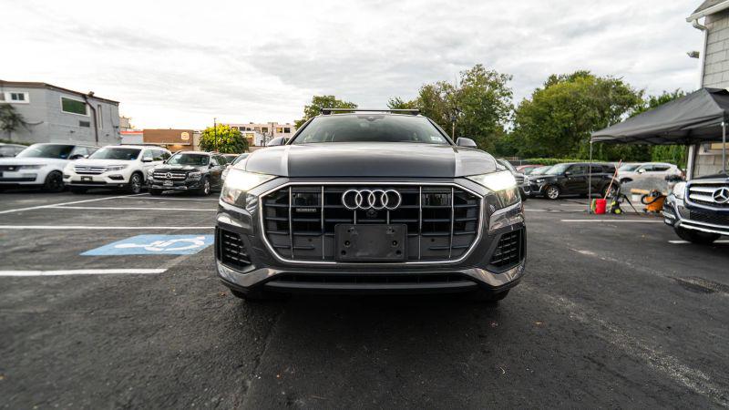 2019 Audi Q8 55 Premium