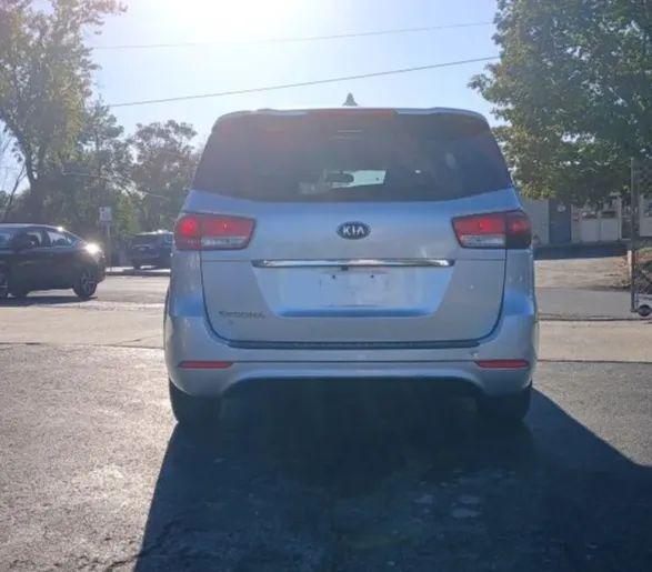 2017 Kia Sedona L