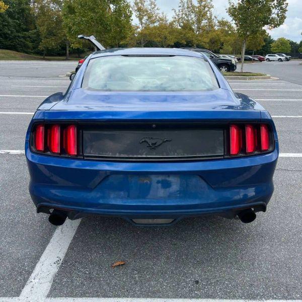 2017 Ford Mustang EcoBoost