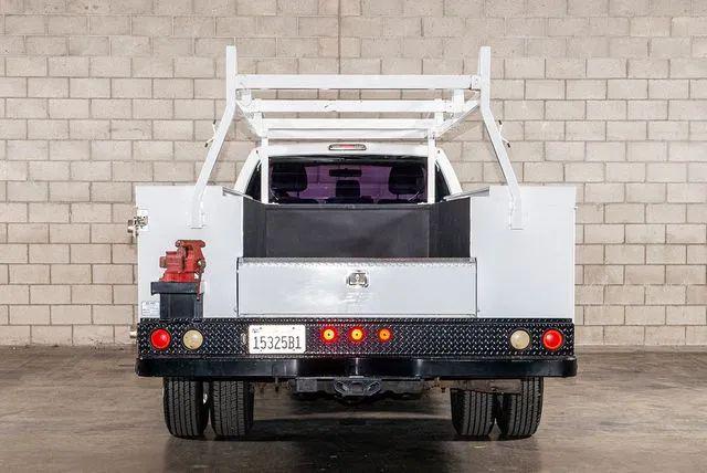 2011 Ford F-350 Base
