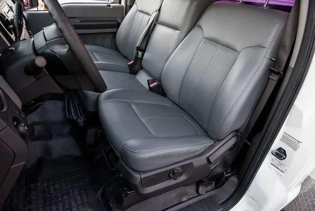 2011 Ford F-350 Base