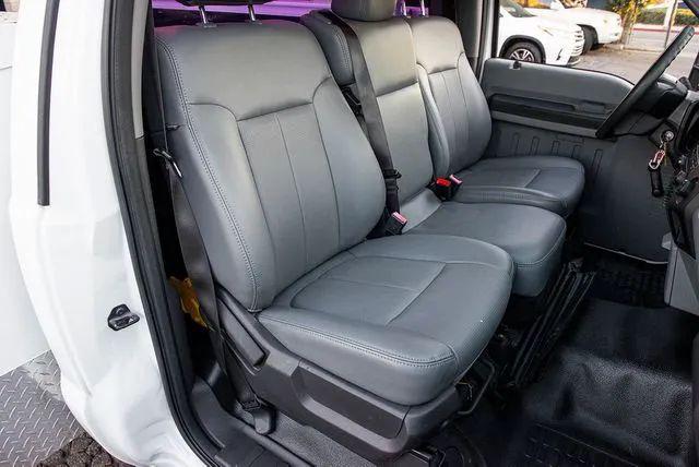 2011 Ford F-350 Base