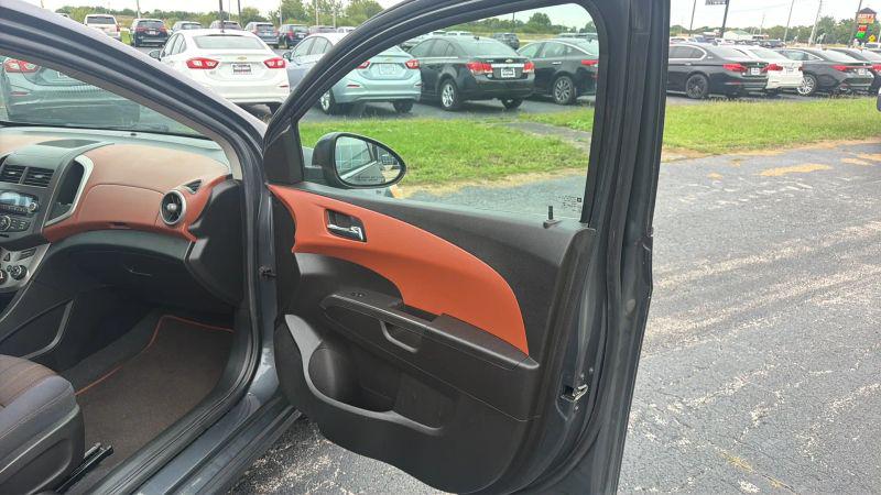 2013 Chevrolet Sonic LT Auto