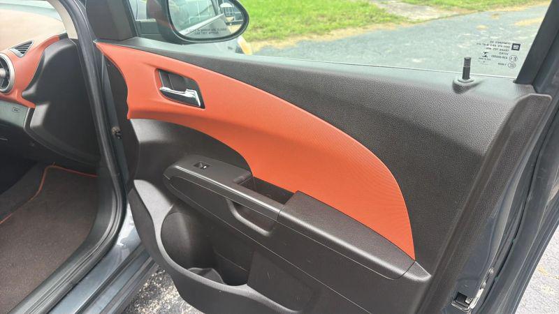 2013 Chevrolet Sonic LT Auto