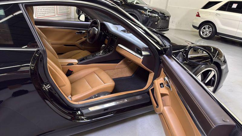2014 Porsche 911 Carrera S