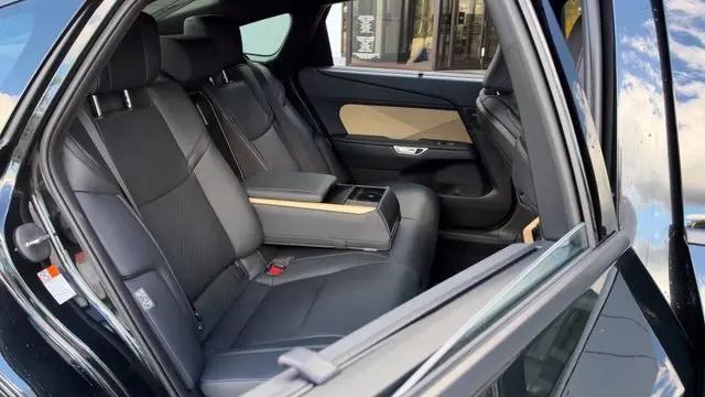 2026 Lexus ES 350 Luxury