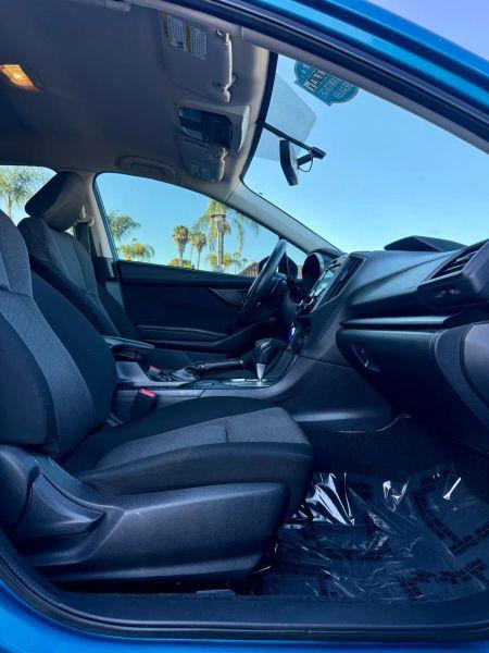2017 Subaru Impreza 2.0i Premium