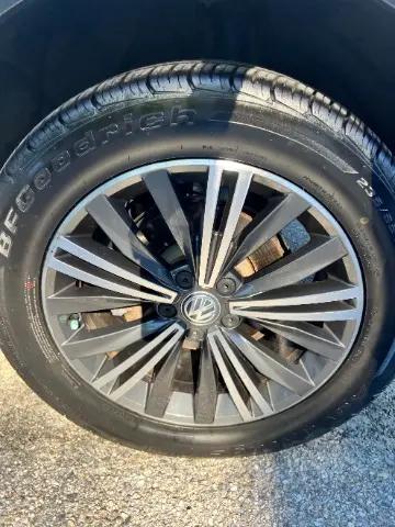 2018 Volkswagen Tiguan 2.0T SEL