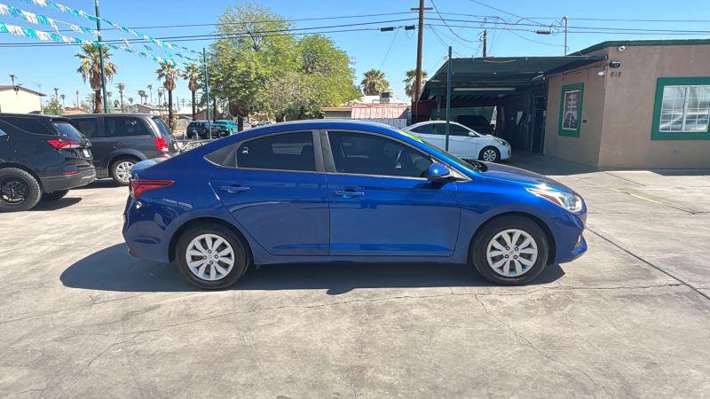 2020 Hyundai Accent SE