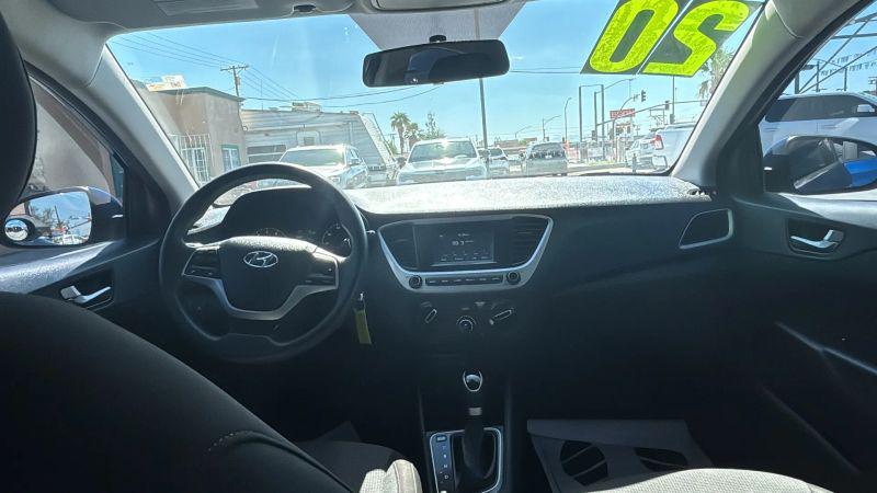 2020 Hyundai Accent SE