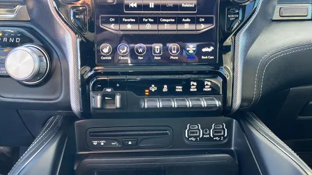 2019 Ram 1500 Limited Crew Cab 4x4 57 Box