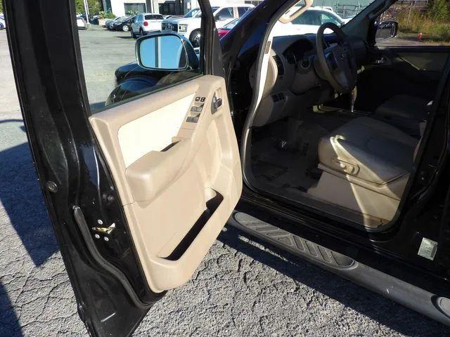 2012 Nissan Frontier SL