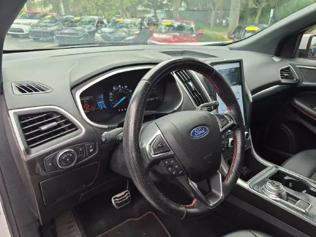 2021 Ford Edge ST-Line