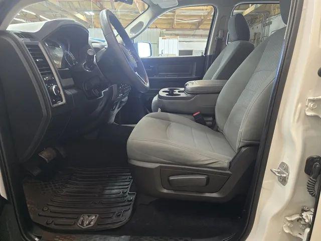 2019 Ram 1500 Classic Express Crew Cab 4x4 57 Box
