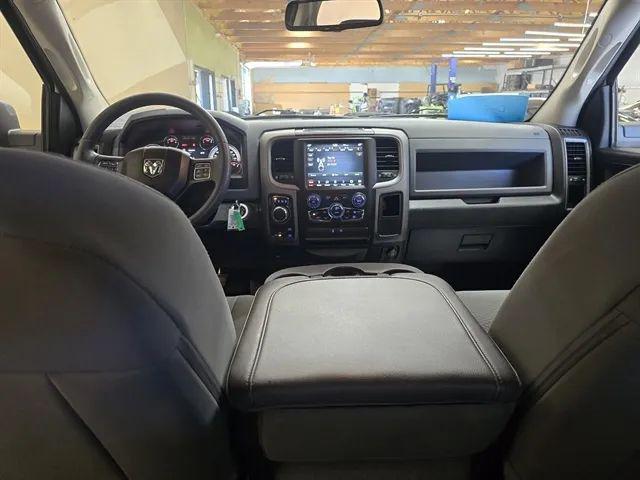 2019 Ram 1500 Classic Express Crew Cab 4x4 57 Box