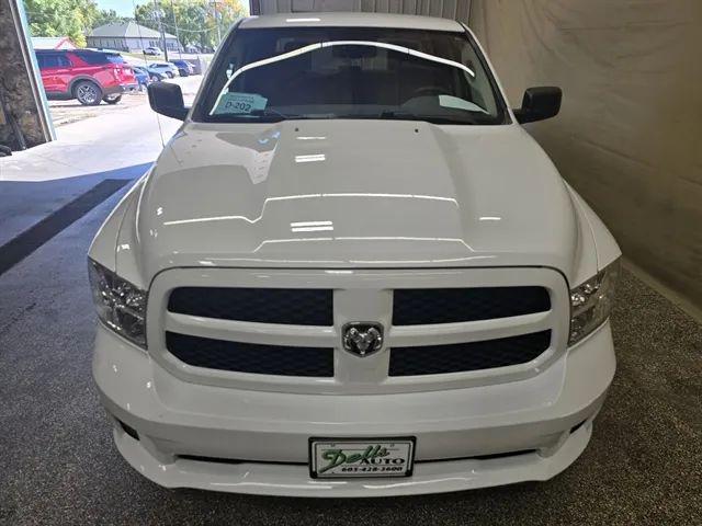 2019 Ram 1500 Classic Express Crew Cab 4x4 57 Box