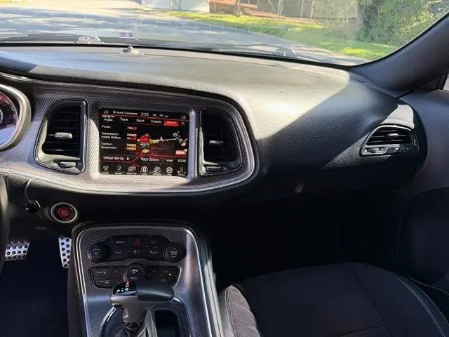 2016 Dodge Challenger SRT Hellcat