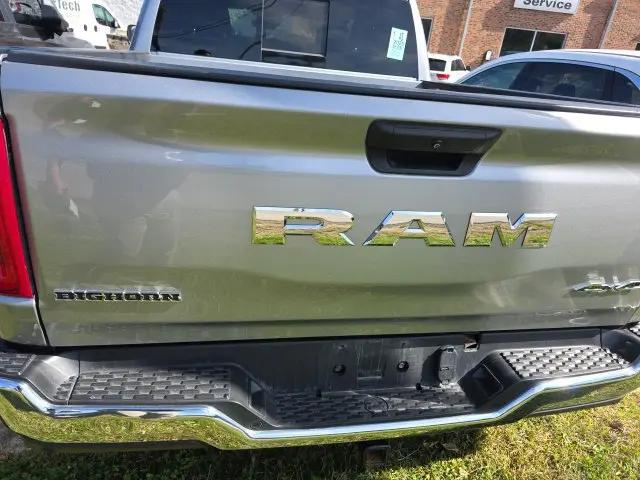 2025 Ram 1500 Big Horn Crew Cab 4x4 57 Box