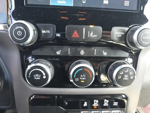 2025 Ram 1500 Big Horn Crew Cab 4x4 57 Box