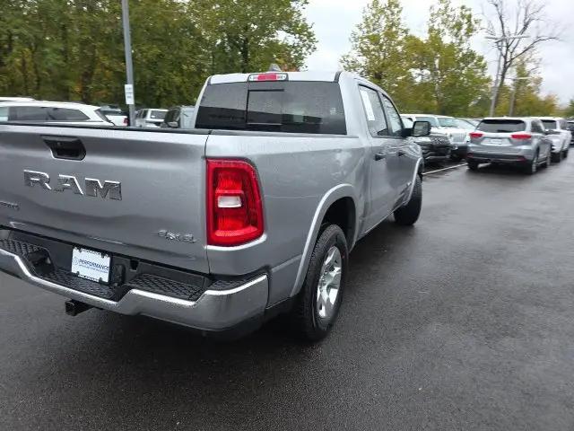 2025 Ram 1500 Big Horn Crew Cab 4x4 57 Box
