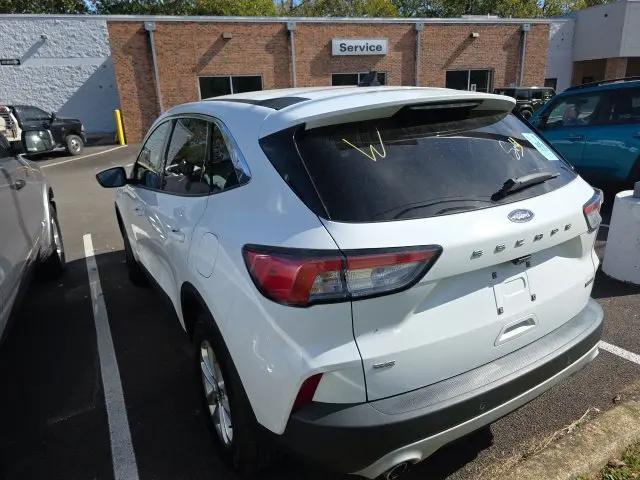 2021 Ford Escape SE Hybrid