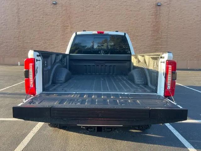 2027 Ford F-250 LARIAT